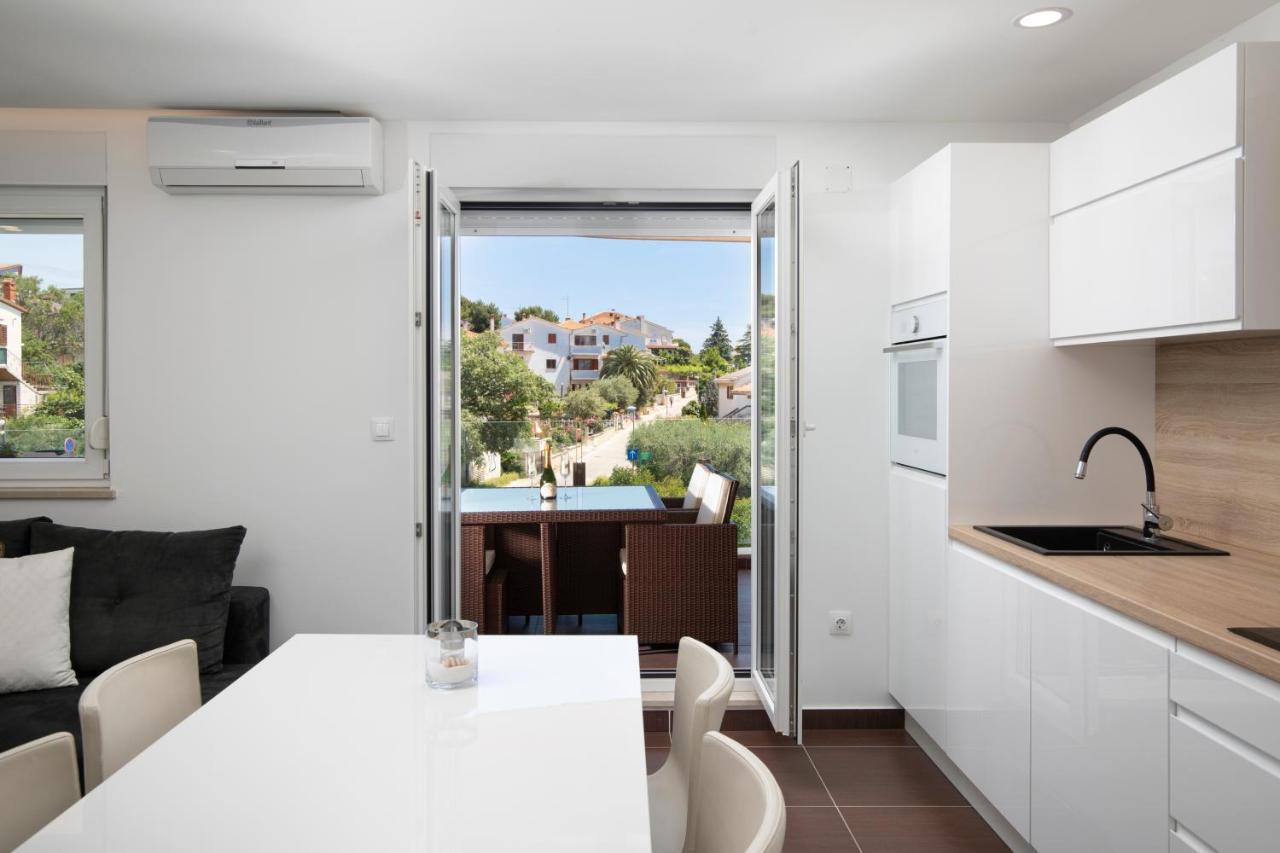 Monte Paradiso Sun Apartment Pula Ngoại thất bức ảnh