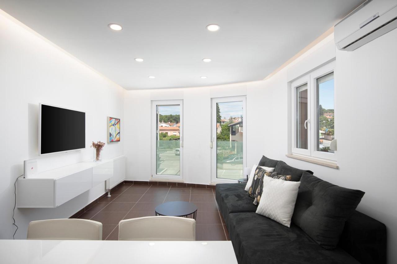 Monte Paradiso Sun Apartment Pula Ngoại thất bức ảnh