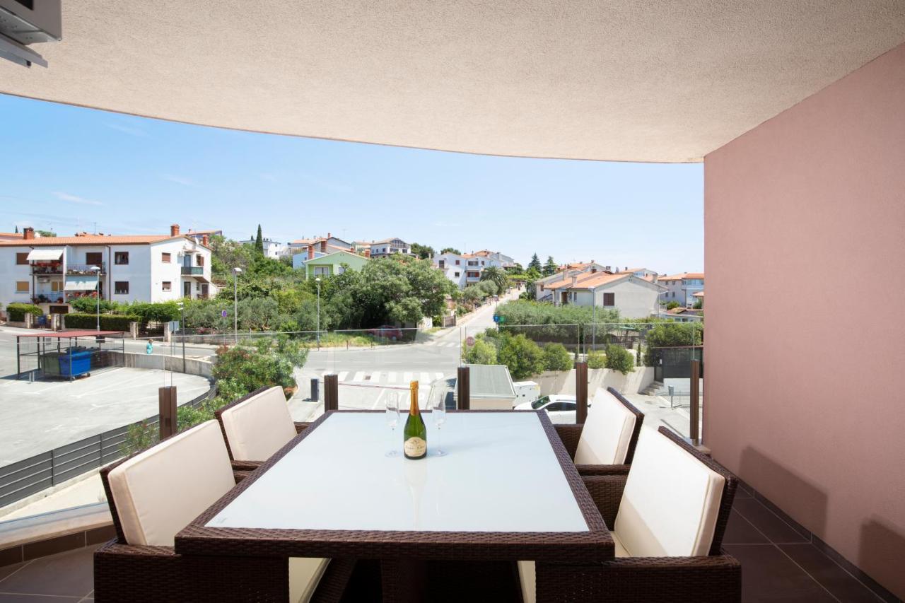 Monte Paradiso Sun Apartment Pula Ngoại thất bức ảnh